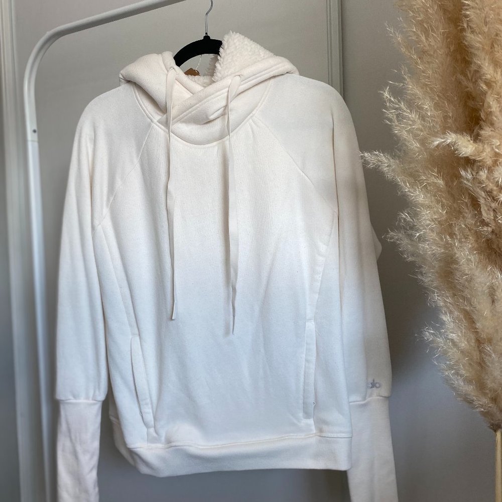 Alo Yoga: Frost Long Sleeve White Sherpa Lined Hoodie (S)